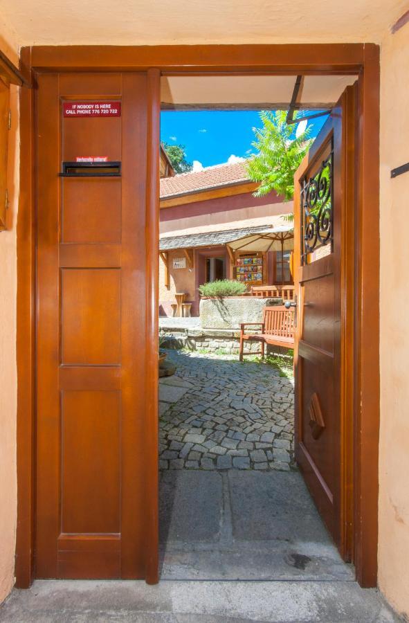 Český Krumlov Hostel Postel מראה חיצוני תמונה