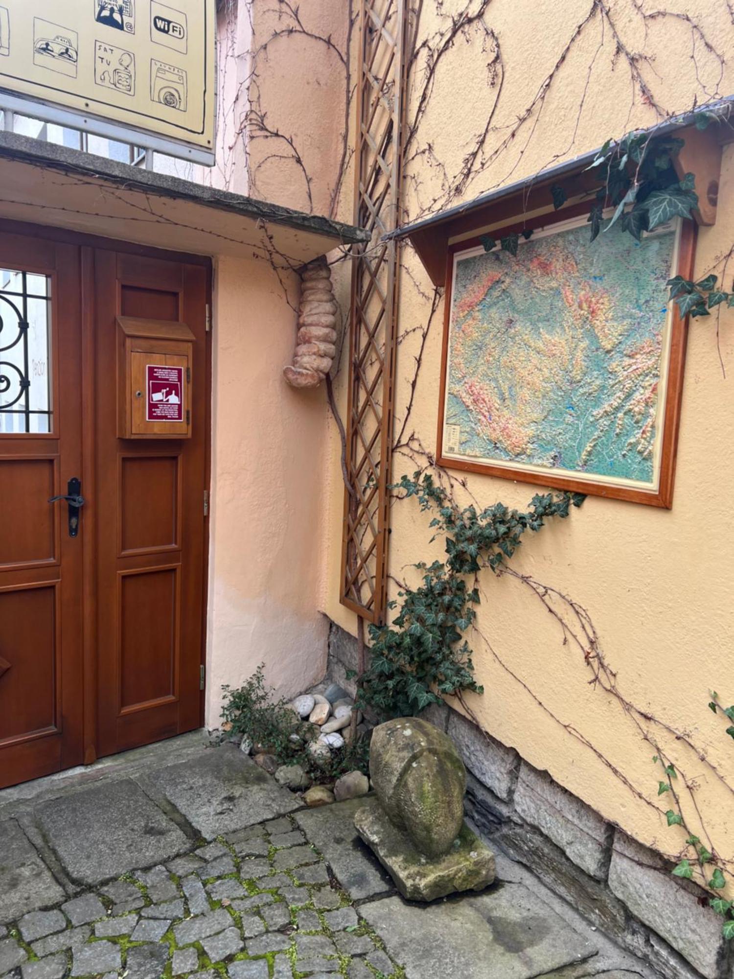 Český Krumlov Hostel Postel מראה חיצוני תמונה