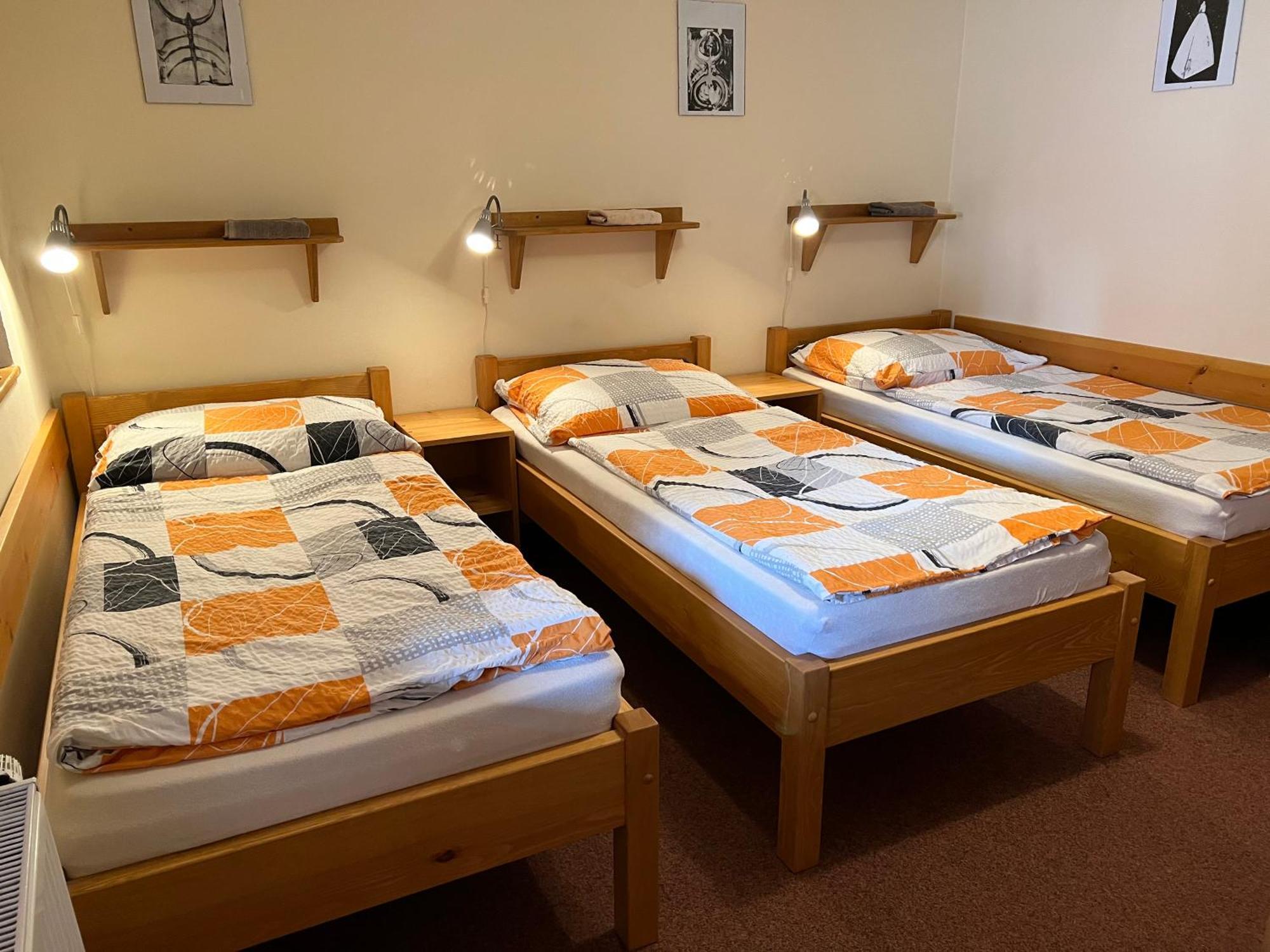 Český Krumlov Hostel Postel מראה חיצוני תמונה
