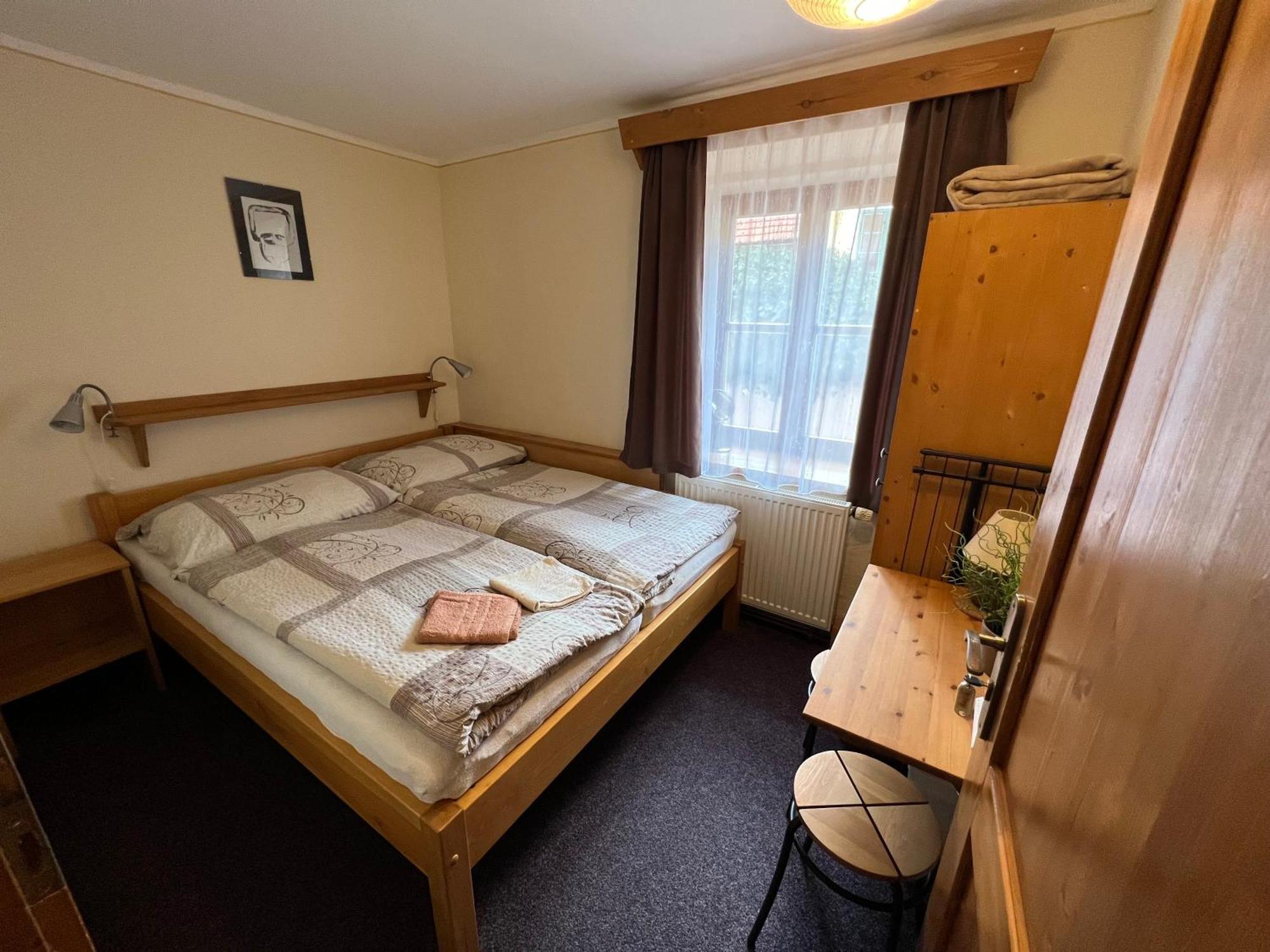 Český Krumlov Hostel Postel מראה חיצוני תמונה