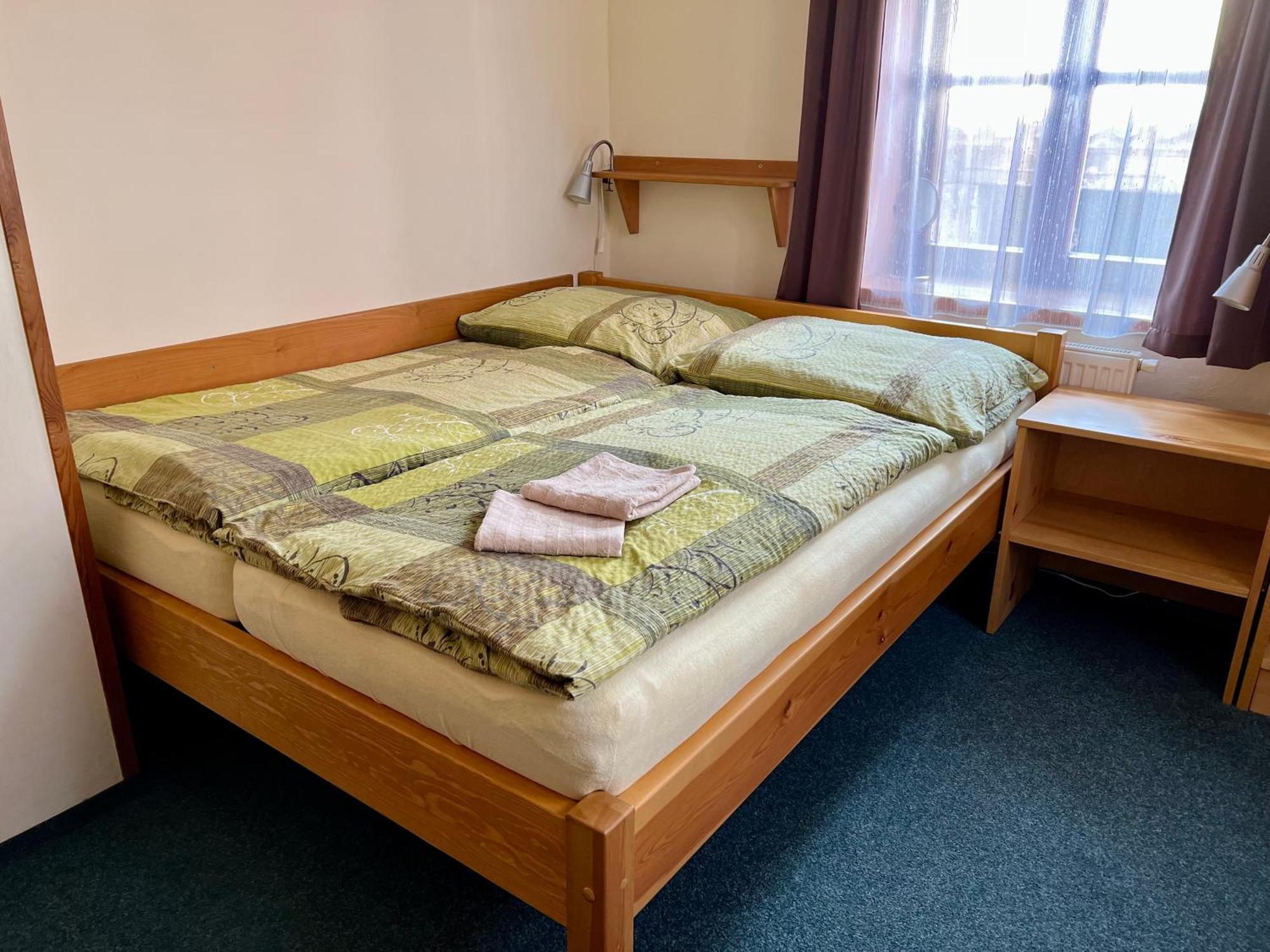 Český Krumlov Hostel Postel מראה חיצוני תמונה